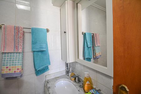 Apartamento à venda com 90m², 3 quartos e 2 vagasBanheiro da Suíte