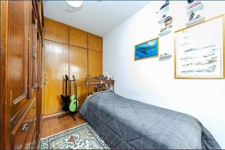 Casa à venda com 4 quartos, 255m² em Pompeia, São Paulo