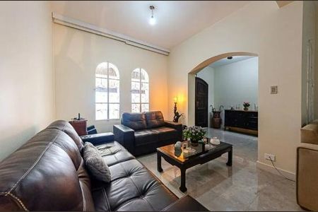 Casa à venda com 4 quartos, 255m² em Pompeia, São Paulo