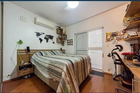 Casa à venda com 4 quartos, 255m² em Pompeia, São Paulo