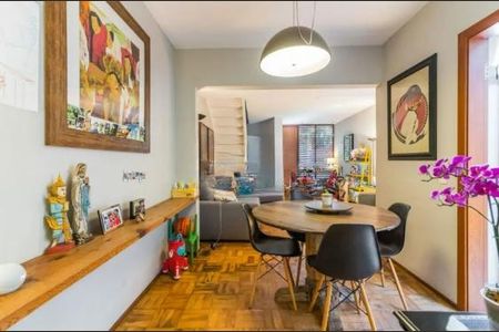 Casa à venda com 2 quartos, 170m² em Vila Madalena, São Paulo