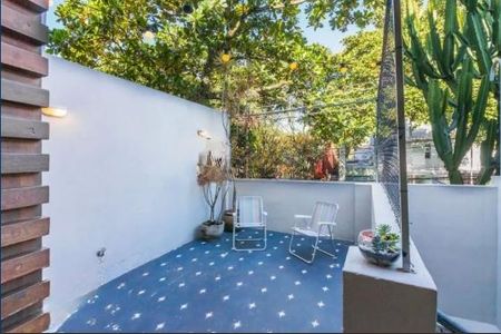 Casa à venda com 170m², 2 quartos e 1 vaga