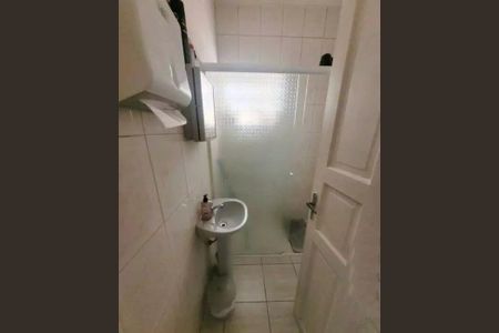 Banheiro de casa à venda com 4 quartos, 236m² em Vila Floresta, Santo André