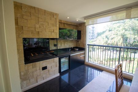 Apartamento à venda com 337m², 3 quartos e 4 vagasVaranda Gourmet - Churrasqueira