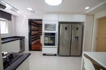 Apartamento à venda com 337m², 3 quartos e 4 vagasCozinha