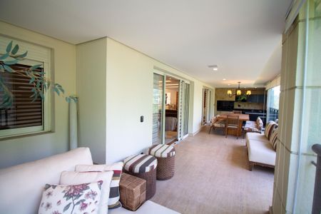 Apartamento à venda com 337m², 3 quartos e 4 vagasVaranda Gourmet