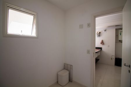 Apartamento à venda com 337m², 3 quartos e 4 vagasQuarto de Serviço