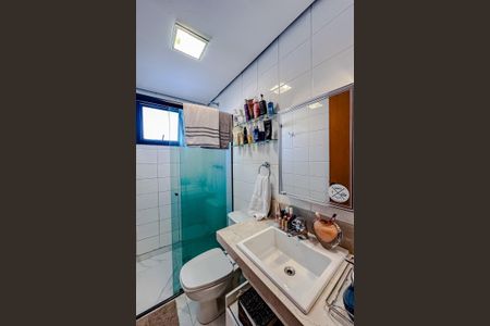 Apartamento à venda com 82m², 4 quartos e 2 vagasBanheiro da Suíte