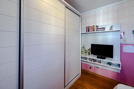 Apartamento à venda com 82m², 4 quartos e 2 vagasQuarto 2