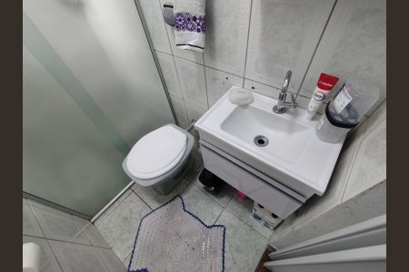 Casa à venda com 150m², 5 quartos e 2 vagas Casa à venda com 150m², 5 quartos e 2 vagasCasa 1 Banheiro 2