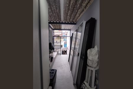 Casa à venda com 150m², 5 quartos e 2 vagas Casa à venda com 150m², 5 quartos e 2 vagasCasa 2 área de serviço