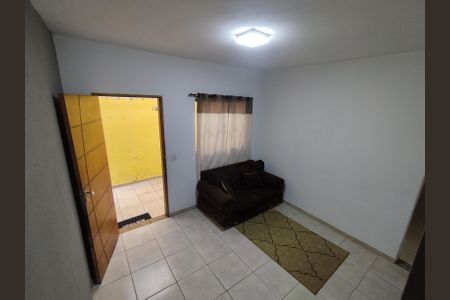 Casa à venda com 150m², 5 quartos e 2 vagas Casa à venda com 150m², 5 quartos e 2 vagasCasa 1 Sala