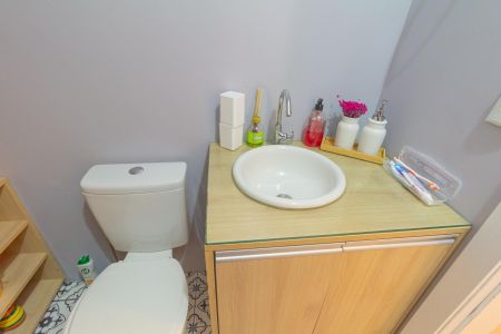 Casa de condomínio à venda com 89m², 3 quartos e 3 vagas Casa de condomínio à venda com 89m², 3 quartos e 3 vagasLavabo