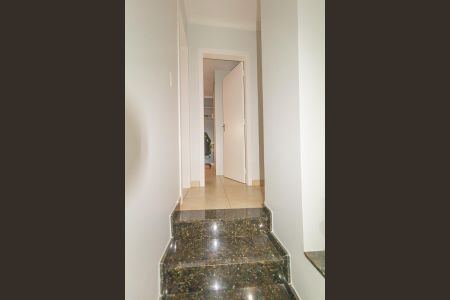 Casa de condomínio à venda com 89m², 3 quartos e 3 vagas Casa de condomínio à venda com 89m², 3 quartos e 3 vagasCorredor