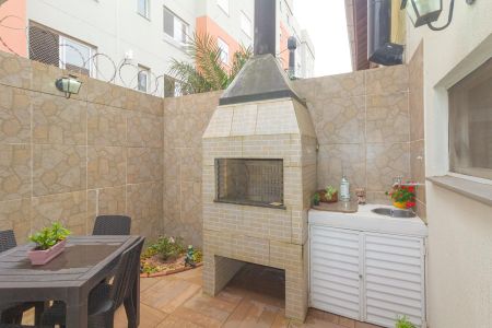 Casa de condomínio à venda com 89m², 3 quartos e 3 vagas Casa de condomínio à venda com 89m², 3 quartos e 3 vagasVaranda gourmet