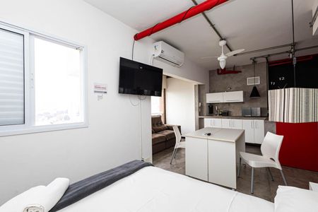 Studio à venda com 36m², 1 quarto e 1 vaga Studio à venda com 36m², 1 quarto e 1 vagaStudio