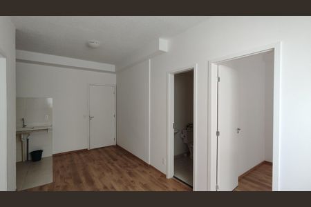 Sala de apartamento para alugar com 2 quartos, 42m² em Vila Sao Paulo, Ferraz de Vasconcelos