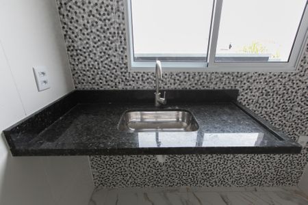 Apartamento à venda com 82m², 2 quartos e 1 vagaCozinha - Pia