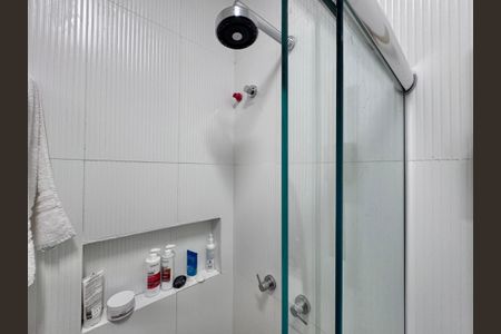 Casa de condomínio à venda com 550m², 4 quartos e 2 vagasSuíte 3 - Banheiro