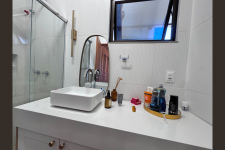 Casa de condomínio à venda com 550m², 4 quartos e 2 vagasSuíte 3 - Banheiro