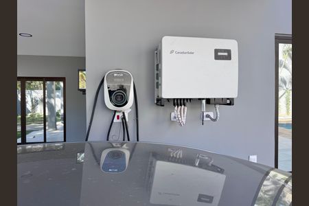 Casa de condomínio à venda com 550m², 4 quartos e 2 vagasÁrea externa