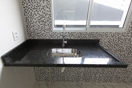 Apartamento à venda com 82m², 2 quartos e 1 vagaCozinha - Pia