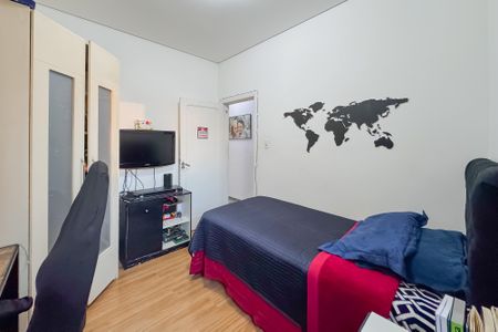 Casa à venda com 299m², 3 quartos e 3 vagasQuarto 2