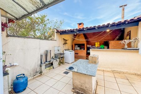 Casa à venda com 299m², 3 quartos e 3 vagasÁrea Externa e Churrasqueira