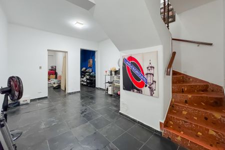 Casa à venda com 299m², 3 quartos e 3 vagasSala - Subsolo