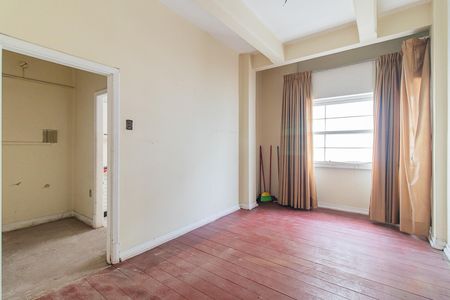 Sala de apartamento para alugar com 3 quartos, 90m² em Centro Histórico, Porto Alegre