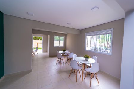 Apartamento para alugar com 34m², 2 quartos e sem vaga Apartamento para alugar com 34m², 2 quartos e sem vagaÁrea comum - Salão de festas