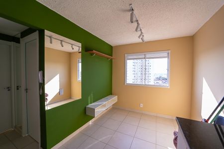 Sala/Cozinha de apartamento para alugar com 2 quartos, 34m² em Vila Ré, São Paulo