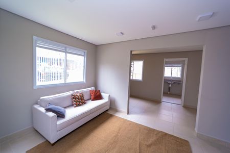 Apartamento para alugar com 34m², 2 quartos e sem vaga Apartamento para alugar com 34m², 2 quartos e sem vagaÁrea comum - Salão de festas