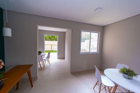 Apartamento para alugar com 34m², 2 quartos e sem vaga Apartamento para alugar com 34m², 2 quartos e sem vagaÁrea comum - Salão de festas