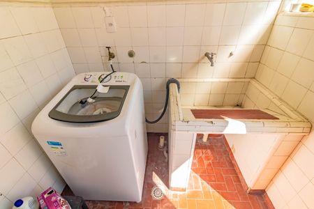 Casa à venda com 210m², 3 quartos e 1 vagaÁrea de Serviço