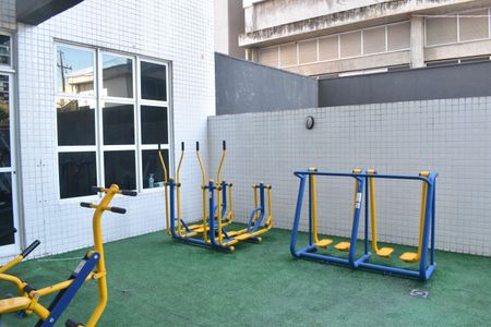 Apartamento para alugar com 60m², 3 quartos e 1 vagaÁrea comum - Academia Livre