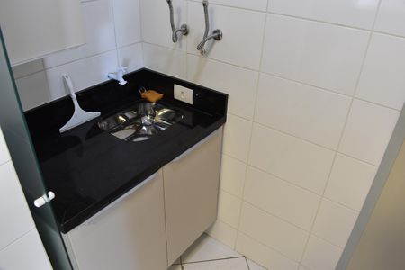 Apartamento para alugar com 60m², 3 quartos e 1 vagaÁrea de Serviço