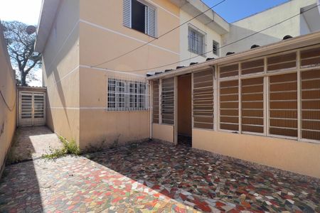 Casa para alugar com 125m², 2 quartos e 2 vagas Casa para alugar com 125m², 2 quartos e 2 vagasÁrea externa