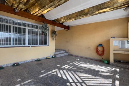 Casa para alugar com 125m², 2 quartos e 2 vagas Casa para alugar com 125m², 2 quartos e 2 vagasGaragem