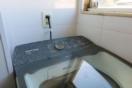 Apartamento para alugar com 60m², 2 quartos e 1 vagaÁrea de Serviço