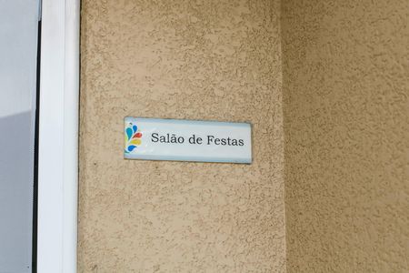 Apartamento para alugar com 60m², 2 quartos e 1 vagaÁrea comum - Salão de festas