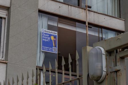 Apartamento à venda com 110m², 3 quartos e 2 vagas Apartamento à venda com 110m², 3 quartos e 2 vagasPlaca