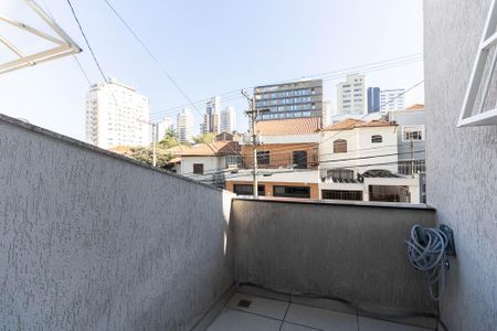 Casa à venda com 200m², 3 quartos e 1 vaga Casa à venda com 200m², 3 quartos e 1 vagaVaranda da Suíte 1