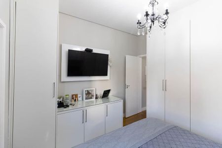 Casa à venda com 200m², 3 quartos e 1 vaga Casa à venda com 200m², 3 quartos e 1 vagaSuíte 1