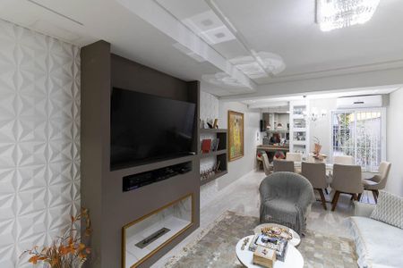 Casa à venda com 200m², 3 quartos e 1 vaga Casa à venda com 200m², 3 quartos e 1 vagaSala