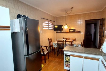 Casa à venda com 3 quartos, 120m² em Campo Grande, São Paulo