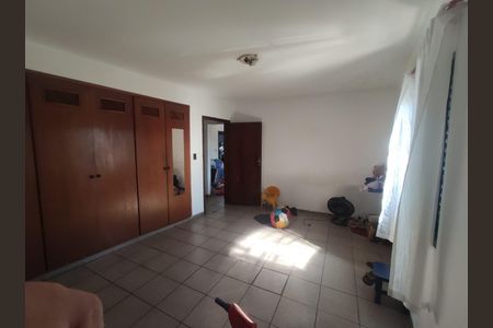 Casa à venda com 970m², 10 quartos e sem vaga