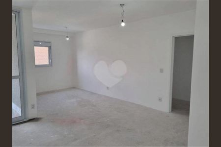 Apartamento à venda com 142m², 3 quartos e 4 vagas