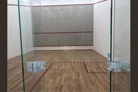 Apartamento à venda com 142m², 3 quartos e 4 vagas