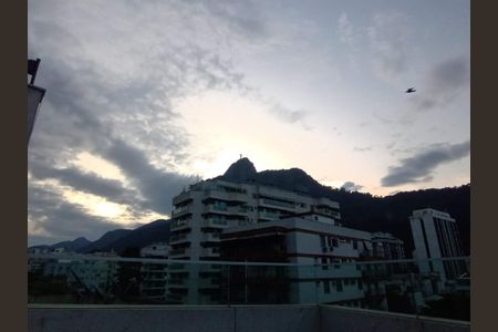 Apartamento à venda com 112m², 2 quartos e 2 vagas